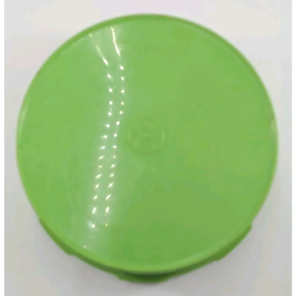 Vintage Tupperware #1204 Lime Green Servalier Container W/Lid 8